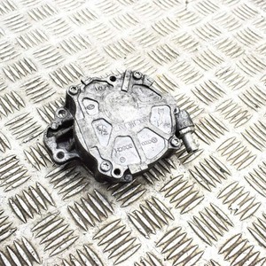 VOLKSWAGEN TOURAN 1T Vakuumpumpe 03L145100F 2,00 Diesel 103 kW 2014