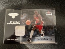 2001-02 Fleer Premium Jason Terry Premium Performers Patch Hawks