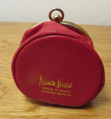 VTG Neiman Marcus Red Genuine Leather Expandable Coin Purse Snap Closure - Picture 3 of 6