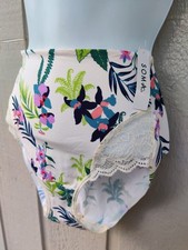  26 Soma Vanishing Tummy High Waist Brief Panty Floral Lush Botanicals, S, NWT