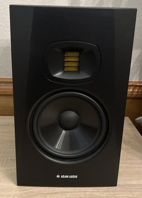 ADAM Audio T7V - US - Excellent Grade A condition