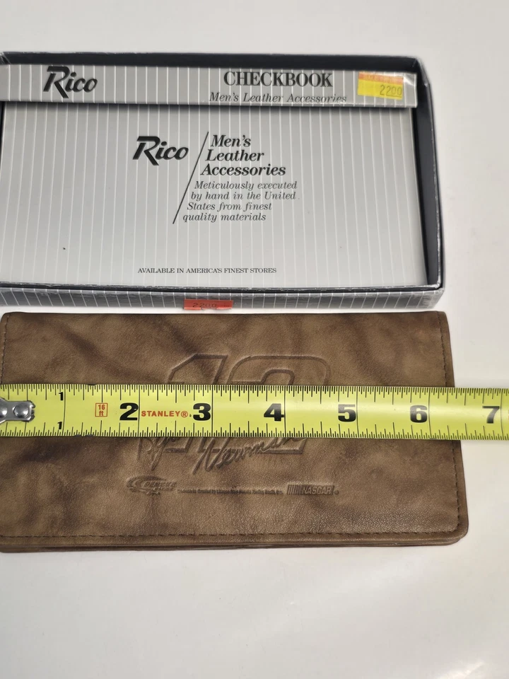 Cartera Ryan Newman #12 Cuero Tri-Pliegue Marrón Rico Nascar CARRERAS Penske Nueva de Lote Antiguo  Foto 3 de 4