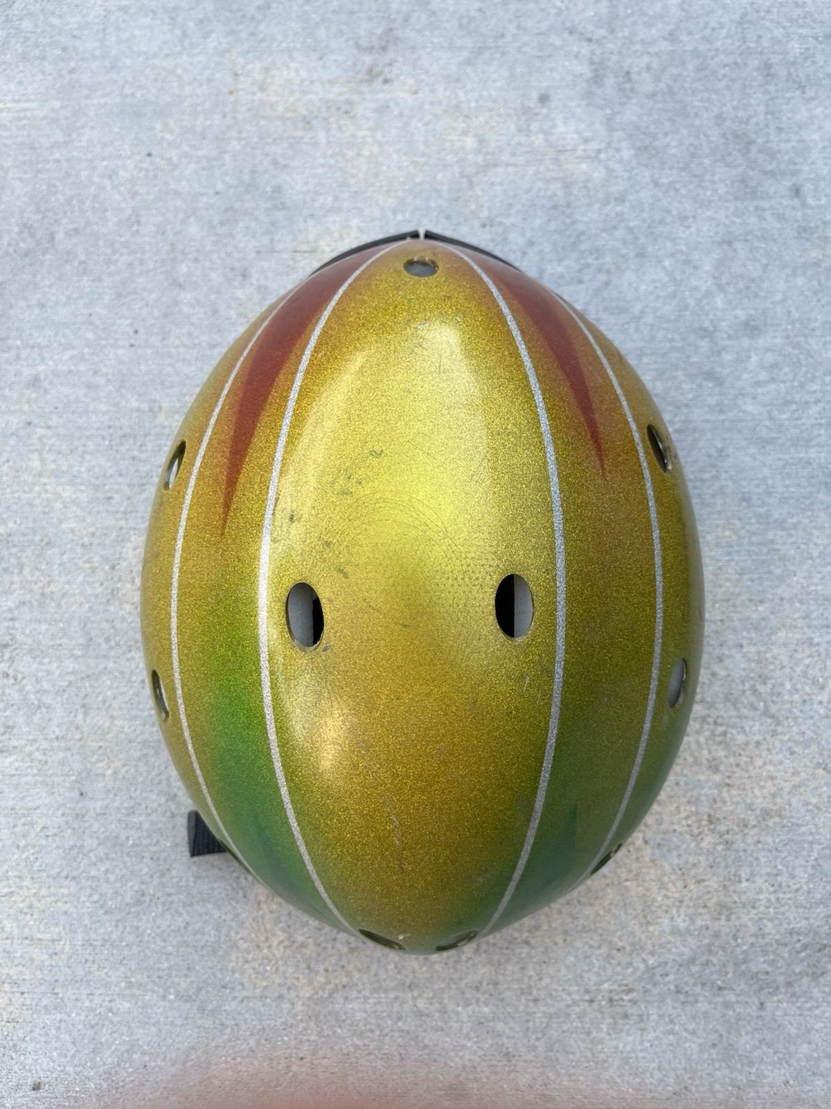 extremely rare vintage flyaway skateboard helmet rasta dogtown california sma