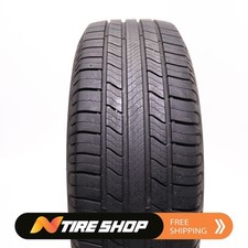 Set Of 2 Used 22560r17 Michelin Defender 2 - 99h - 932 No Repairs