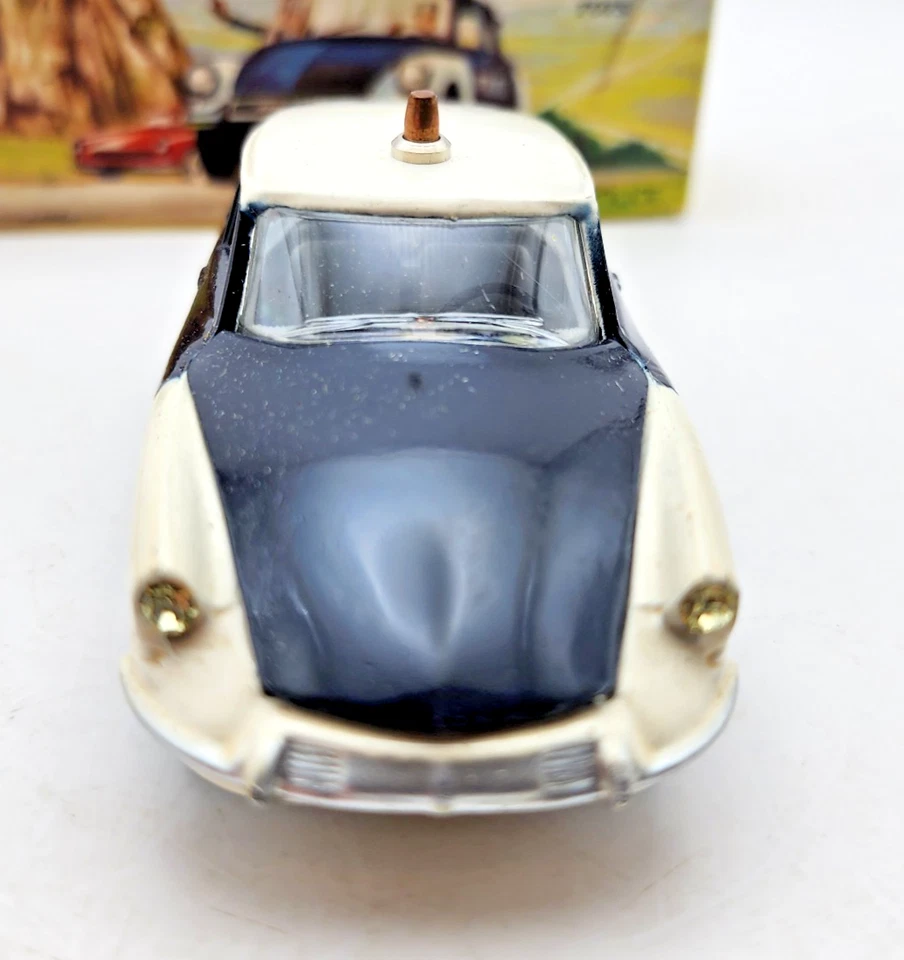 Vintage 1968-70 Dinky Toys 501 Citroen DS 19 Police France with Box Very Nice! - Image 3 of 4