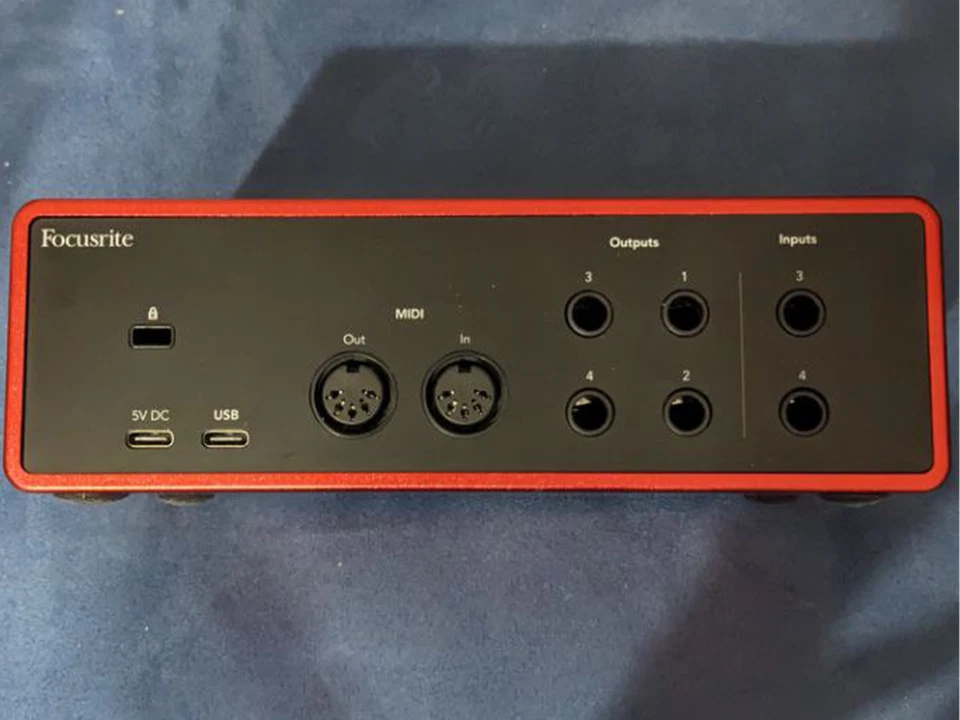FOCUSRITE SCARLETT 4i4 4TH Generation MK4 scheda audio USB 4 in 4 out Pc Mac Dj - Immagine 3 di 4