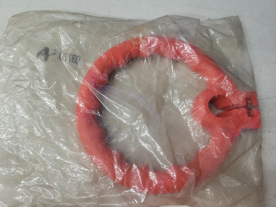 Homelite 93770-A Front Handle for String Trimmers - Image 3 of 4