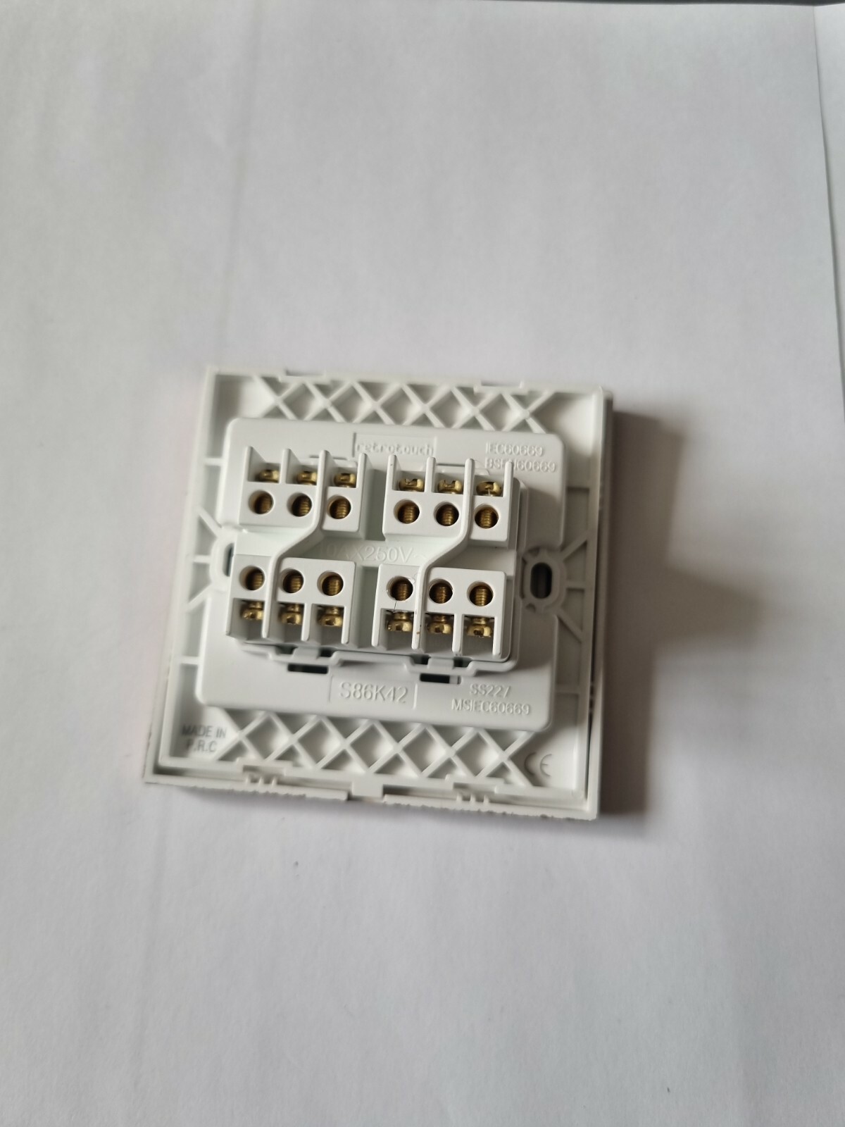 Picture 4 of 12