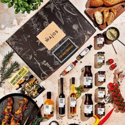 GESCHENKBOX FÜR GRILLMEISTER 12 Produkte in einer tollen Geschenkbox  Wajos