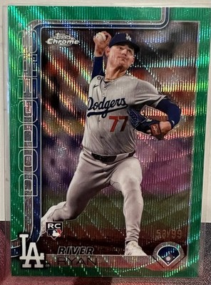 2025 Topps Chrome - River Ryan #18 Green Prism  /99 Los Angeles Dodgers RC 