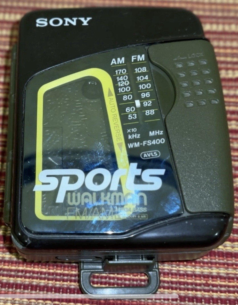 [美可動品]ソニーカセットウォークマン sonysports WM-FS400 Sony Sports Walkman Wm-fs400 AM/FM Army Green | eBay