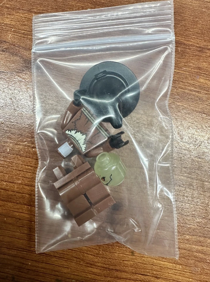 Lego Batman Scarecrow Minifigure 7785 7786 Arkham 2006 Batman I NEVER ASSEMBLED - Image 2 of 2