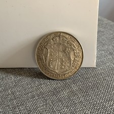 1915 King George V Silver Half Crown .925 Sterling Silver High Grade Nice detail