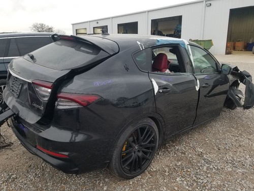 22 2022 MASERATI LEVANTE MODENA S BRAKE CALIPER FRONT RIGHT PASSENGER YELLOW - Picture 12 of 12