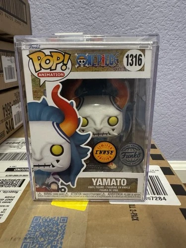 BRAND NEW , IN STOCK Funko Pop! One Piece Yamato CHASE SE  with POP Protector