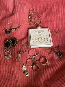 Lot Of Sterling Silver 925 And Vermeil Jewelry Scrap Or Wear EUC