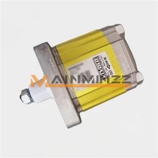 1PC VIVOLO Gear Pump X2P4502E00A NEW fedex or DHL