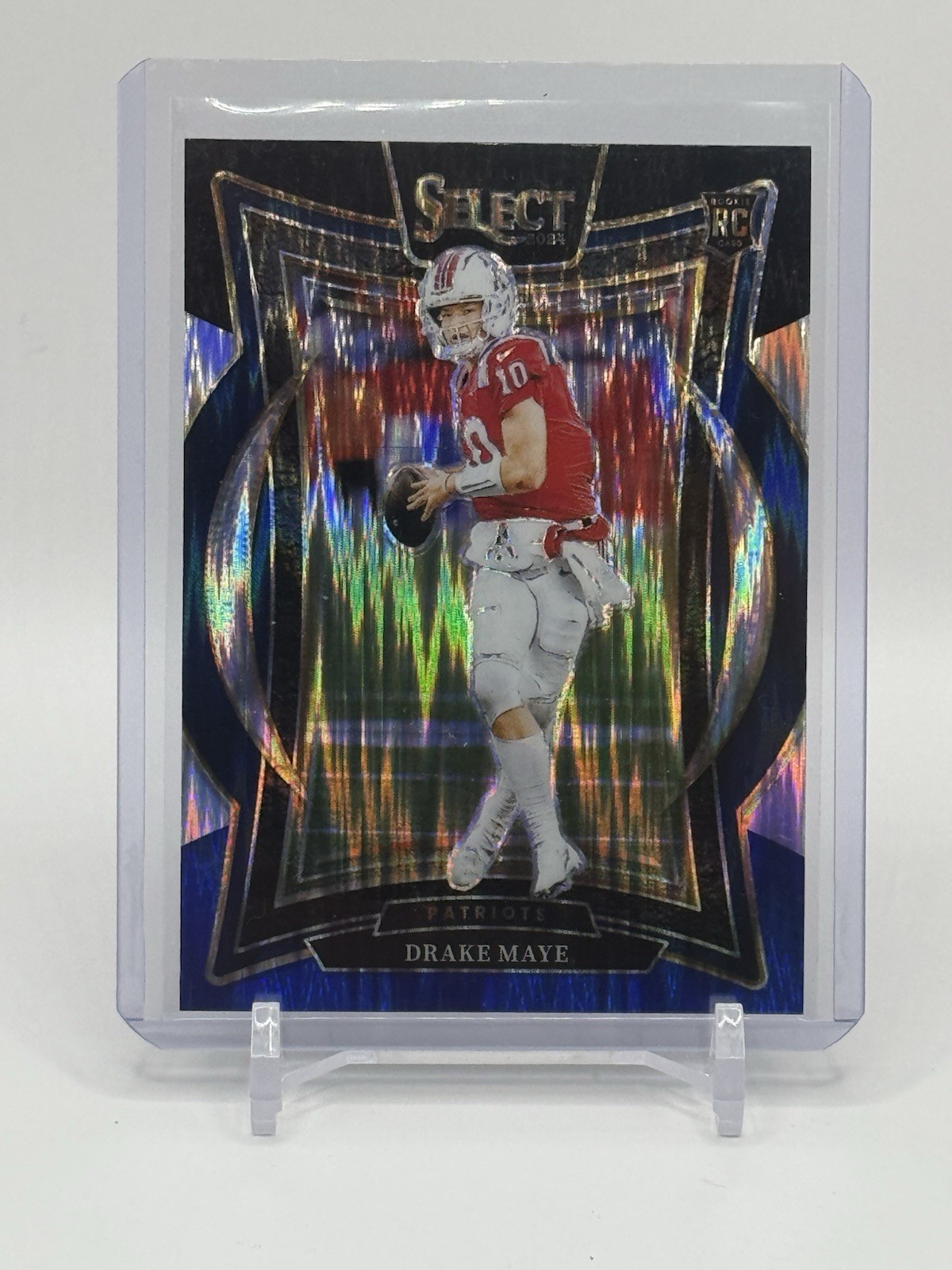 2024 Panini Select - Concourse Drake Maye #27 Black & Blue Shock Prizm (RC)