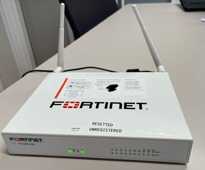 Fortinet FortiWifi-60E / Firewall mit Netzteil