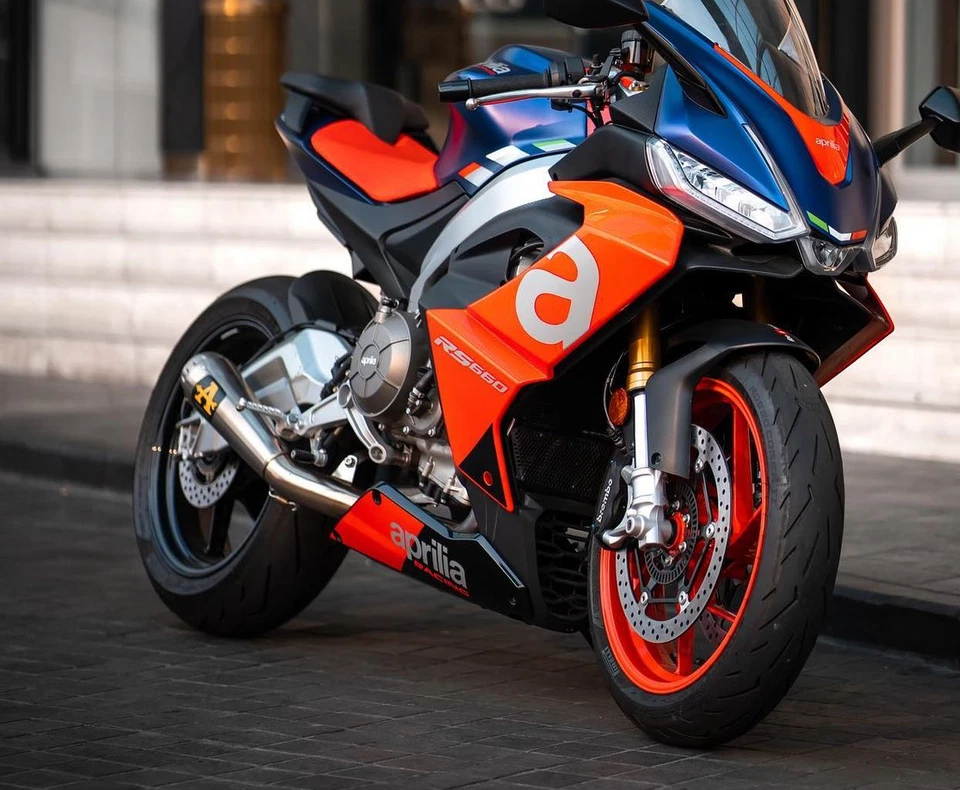 Escape Completo ARROW Aprilia RS 660 / Tuono 660 Colector Racing Inox - Imagen 4 de 4