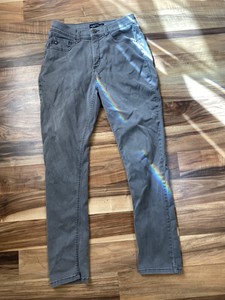 lee easy fit pants