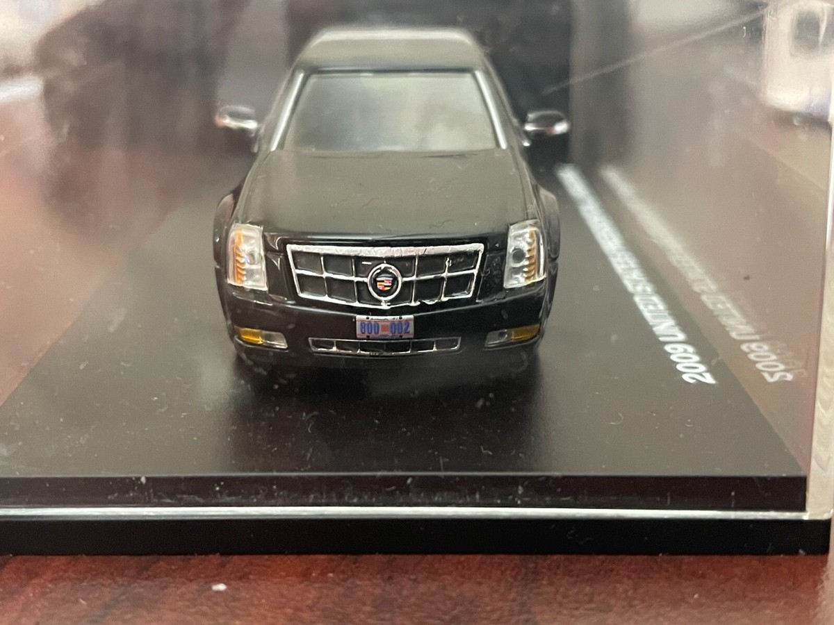 1/64 2009 Presidential Cadillac Limo ULTRA RARE PROTOTYPE 1/64 2009 Presidential Cadillac Limo ULTRA RARE PROTOTYPE