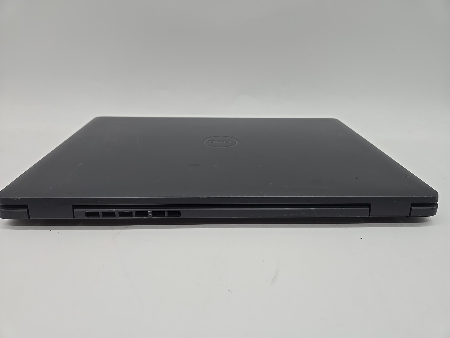 Dell Latitude 3450, 14-Inch Laptop, with Intel Core i7 13th Gen., 256 GB NVMe (Non-Volatile Memory Express), Windows 11 Pro