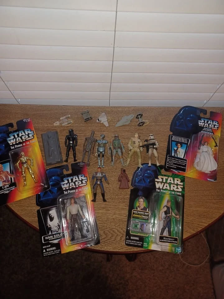 パワー・オブ・ザ・フォース（POTF）」シリーズ大型クリーチャー