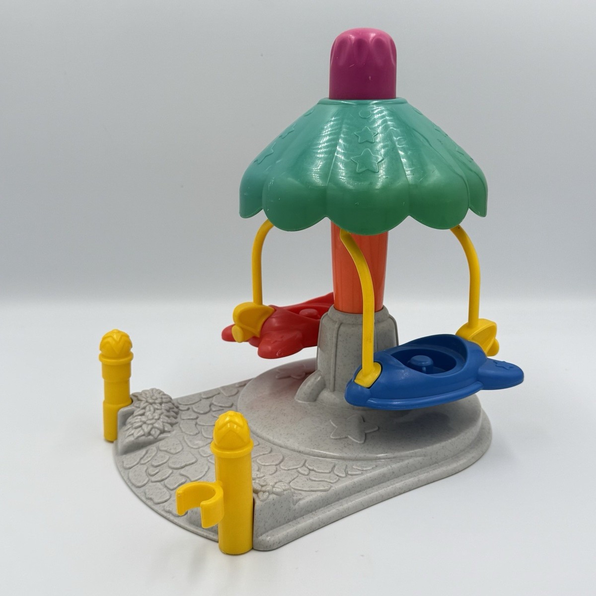 Fisher-Price Little People 2003 Fun Park Carnival Carousel Swings