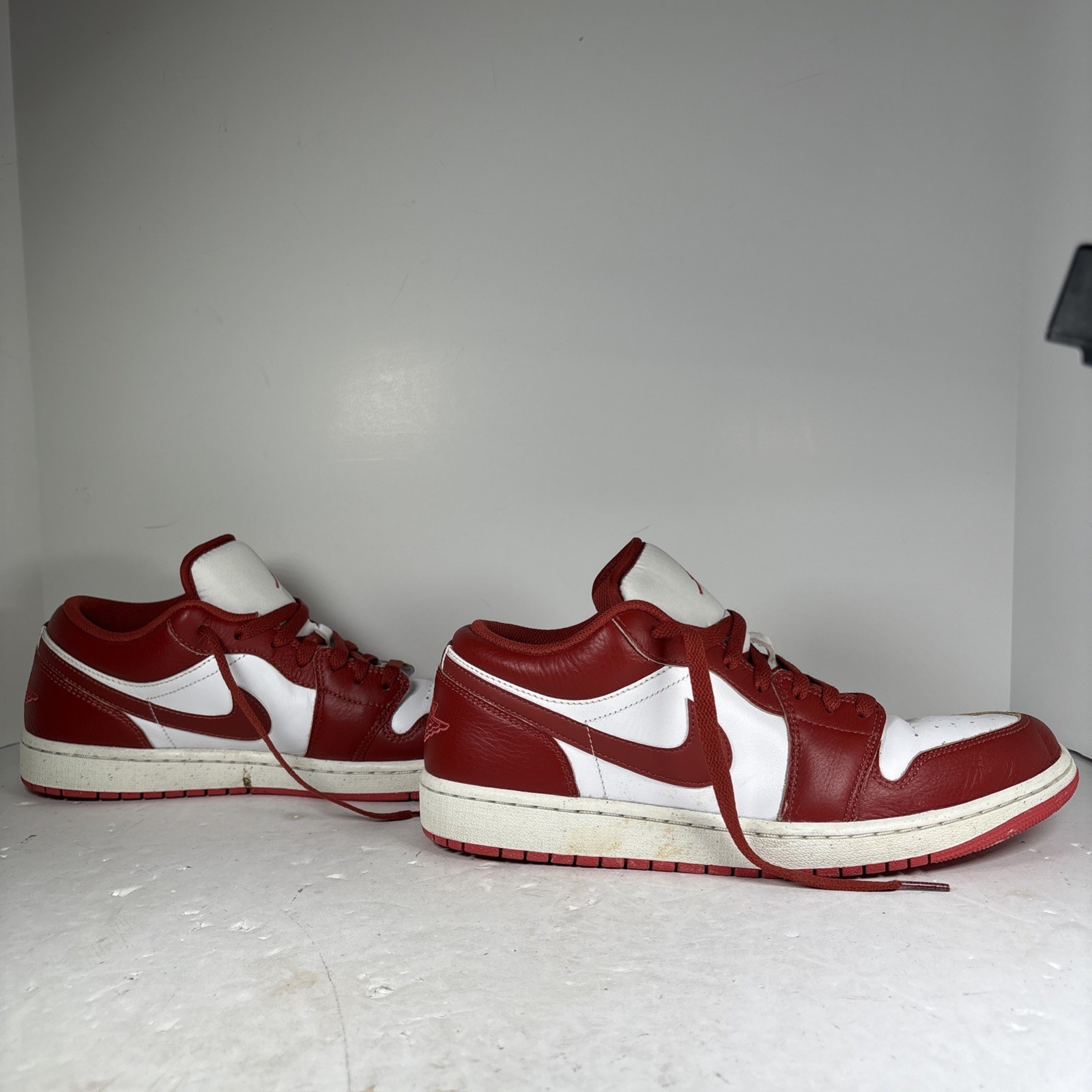 Size 11 Nike Air Jordan 1 Low Dune Red Sneakers FJ3459-160 thumbnail 6