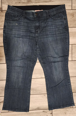 EVRI Women s Bootcut Jeans Size 18W Short Dark Wash Stretch Denim Plus