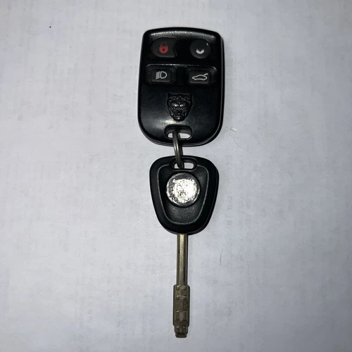 1997-2006 JAGUAR X100 XK8 XKR Remote Control Transmitter / Key  LJE2610AC
