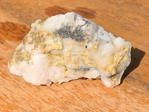 Gold in Quartz Specimen