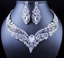 VINTAGE STYLED AUSTRIAN RHINESTONE CRYSTAL NECKLACE EARRING SET BRIDAL N1872