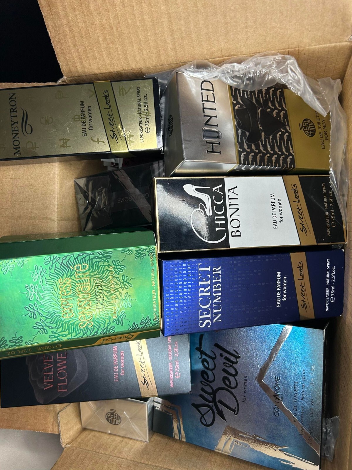 Parfums équivalents de sillage intense pour éliminer les retouches odorantes de la journée