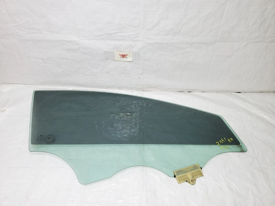 2017-2020 Hyundai Elantra Front Right Passenger Door Window Glass 82420-F2060 Foto 2 de 4