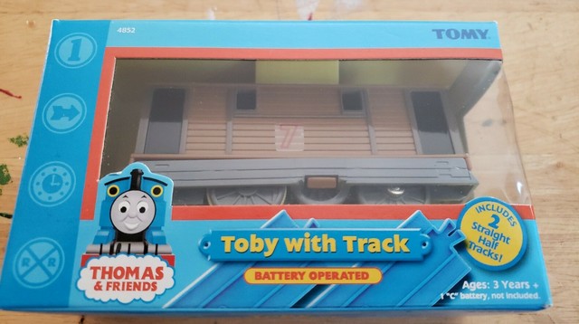 tomy thomas with track