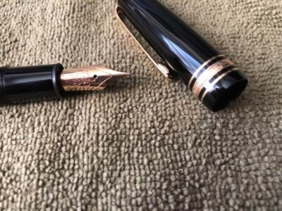 MONTBLANC 14K Gold 585 MEISTERSTUCK 146 Piston Fountain Pen Black