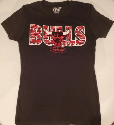 Chicago Bulls New Hardwood Classics (Windy City Logo) License T-shirt | eBay