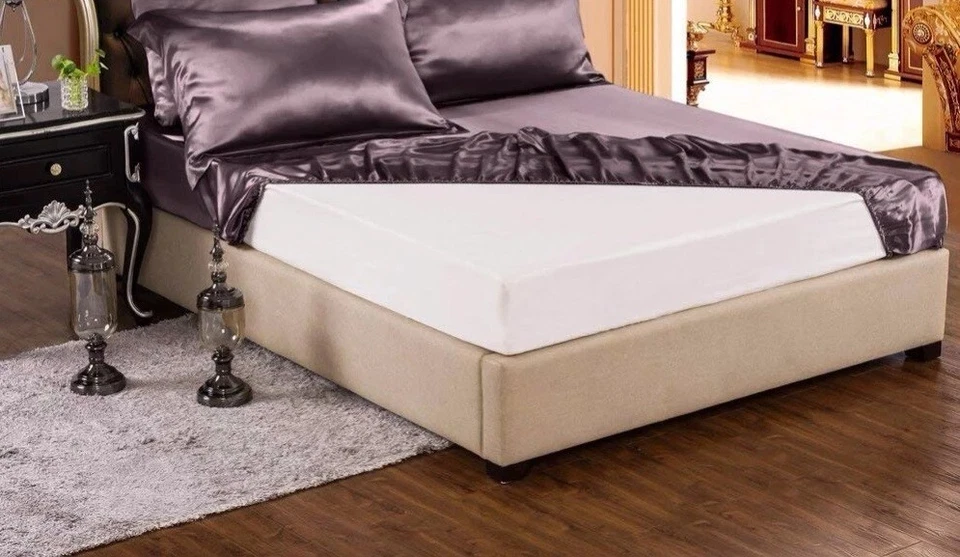 Silk Fitted Bed Sheets. - Single, Small Double, Double, King Size, Super King. - Image 2 of 4
