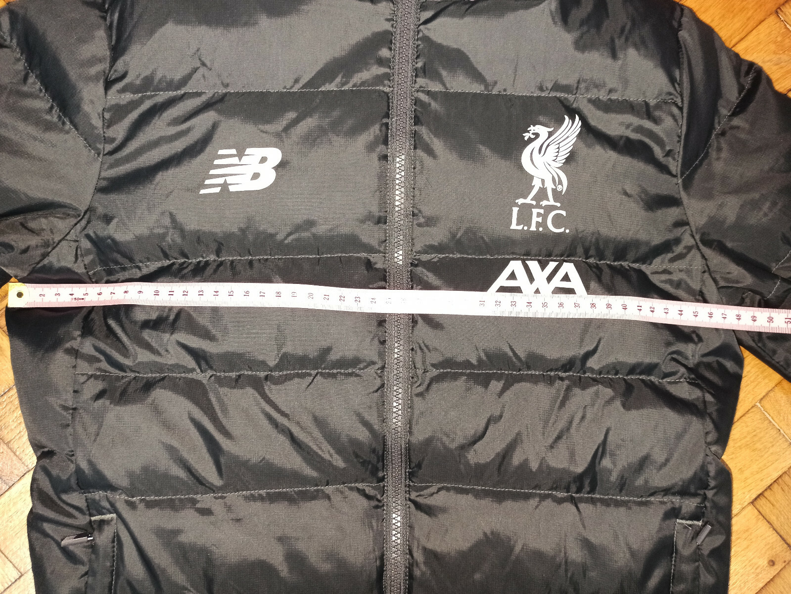 Liverpool Soccer Stadium Jacket LFC New Balance Winter Football Puffa