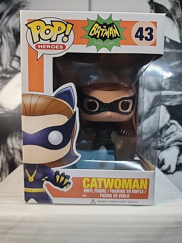 Funko Pop! Heroes Batman: Catwoman 43 Vinyl Figure