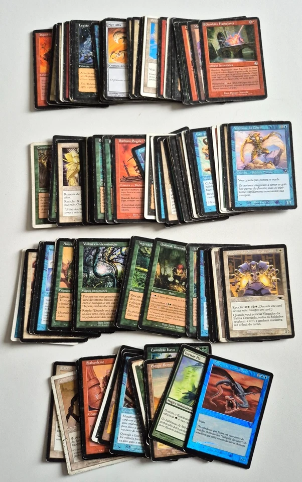 Lot De 133 Cartes Anciennes Magic - Portugais - Différentes Séries - Photo 2/4