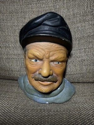 This is a vintage Bossons chalkware head, specifically the ''Fisherman