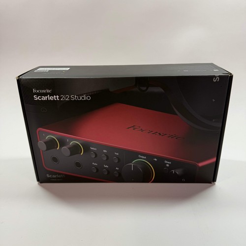 Focusrite Scarlett 2i2 Studio 4th gen Audio interface bundle MOSC0040