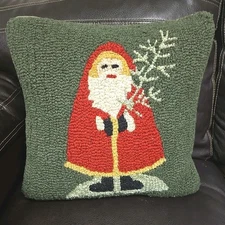 Chandler 4 Corners Santa Hooked Wool Pillow - Laura Megroz - 18" x 18" 