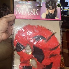 Pierzasta maska Fun World jeden rozmiar pasuje do wszystkich