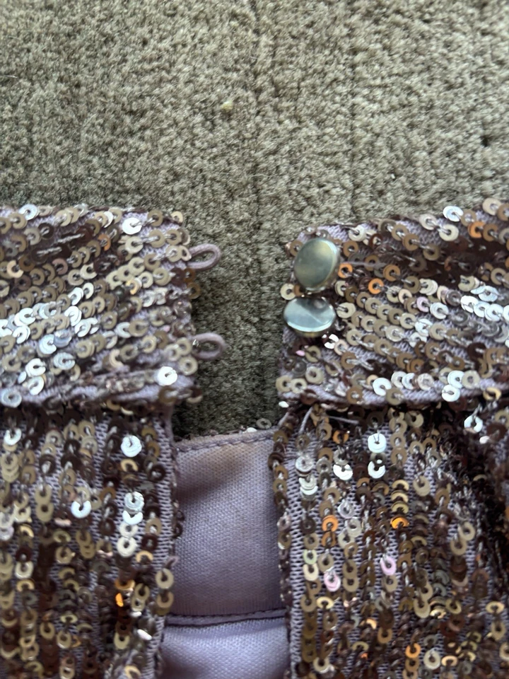 Halter de lentejuelas plateadas medianas con cable y calibre forrado Y2K Foto 4 de 4