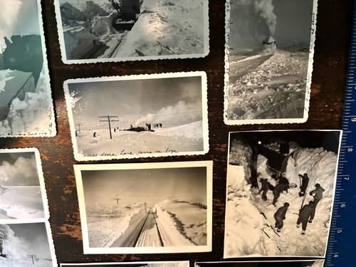 25 Schnappschuss Fotos Zug im tiefen 10' Schnee östlich von Lusk Niobrara, Wyoming WY 1949 - Bild 9 von 24