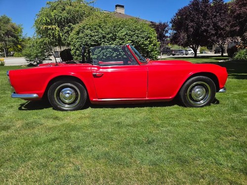 1963 Triumph Other Carpeted floor